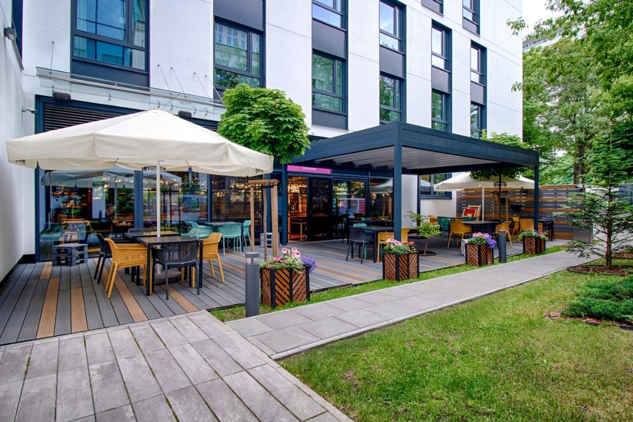 ไอบิส สไตล์ วอร์ซาวา เซนทรุม Hotel วอร์ซอ ภายนอก รูปภาพ