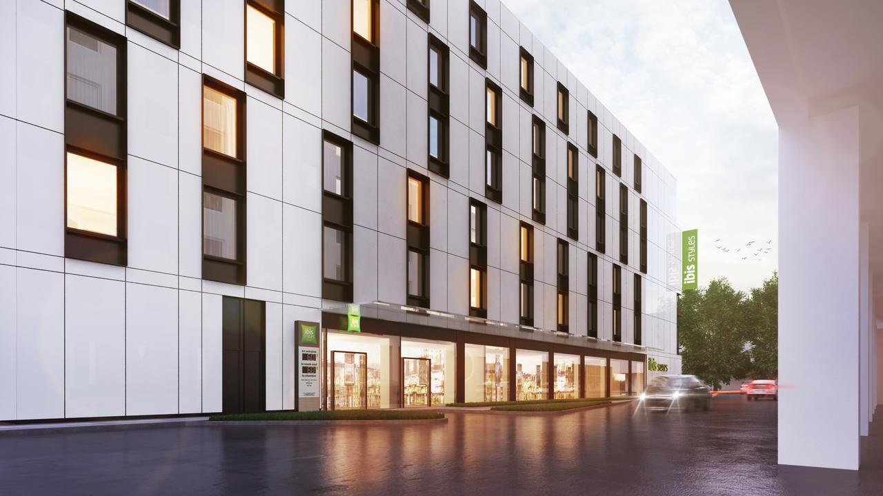 ไอบิส สไตล์ วอร์ซาวา เซนทรุม Hotel วอร์ซอ ภายนอก รูปภาพ