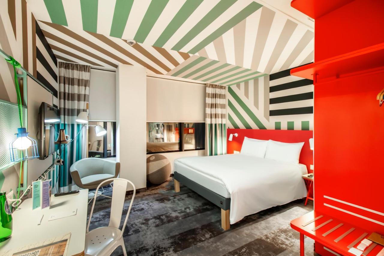 ไอบิส สไตล์ วอร์ซาวา เซนทรุม Hotel วอร์ซอ ภายนอก รูปภาพ